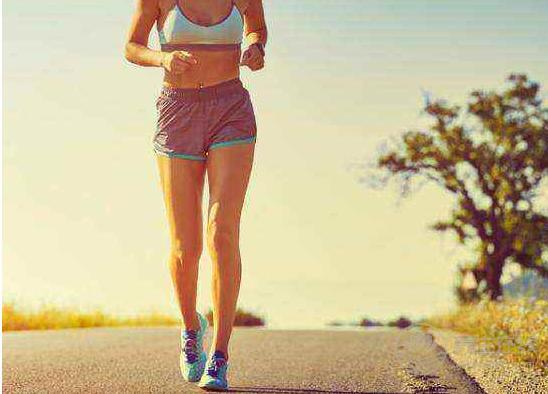 很多人想不到，每天堅持做這事身體棒棒又養生！