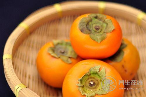 空腹的時候不建議吃這幾類食物，傷胃