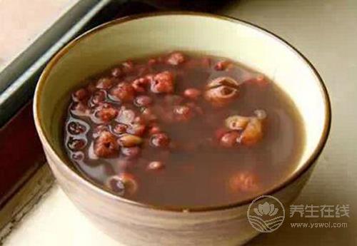 這幾種食物,能幫你緩解水腫,有需要的可以收藏! 這幾種食物,能幫你緩解水腫,有需要的可以收藏!