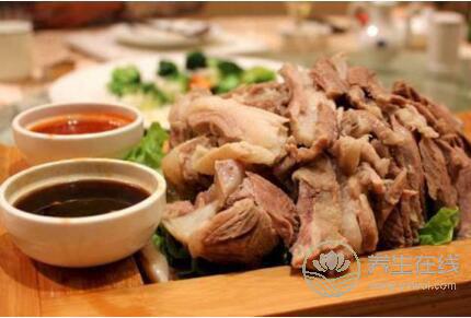 羊肉不能和什么一起吃? 羊肉不能和什么一起吃?