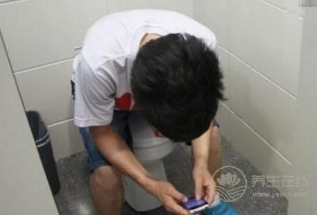 常便秘的你要特別注意這四個(gè)方面了！