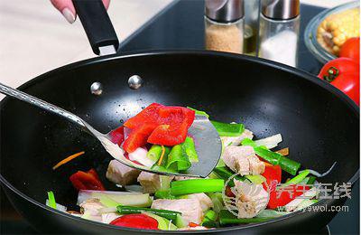 這些炒菜習慣易致癌 80%的人竟然都會犯