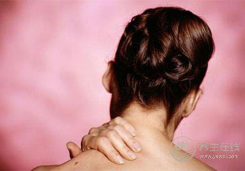 圍巾不只是時尚飾品，還是養生的利器！