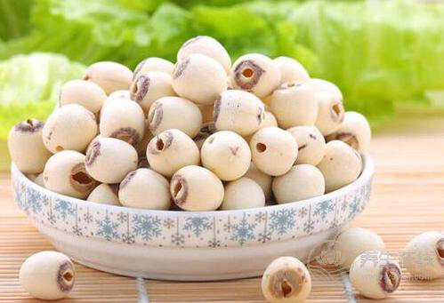 便秘需忌口，這6樣東西盡量少碰，再好吃也要忍住！