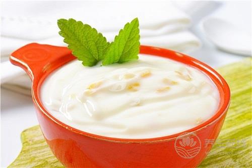 熬夜后吃它們來拯救你的臉吧