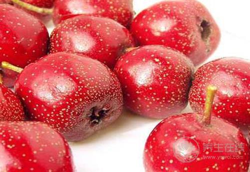 山楂作用大，對(duì)身體有這些好處，很多人卻不懂