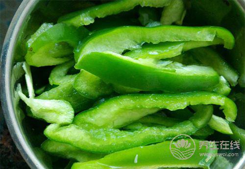 血管堵？常吃3種食物，能清掃血管垃圾，血管不堵不硬