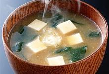 素菜燉出高營養(yǎng) 海帶和豆腐更配