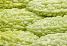 三伏天吃苦瓜好處多，但別跟它們搭配吃，越吃越虛