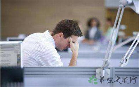 上班族經常頭痛的原因