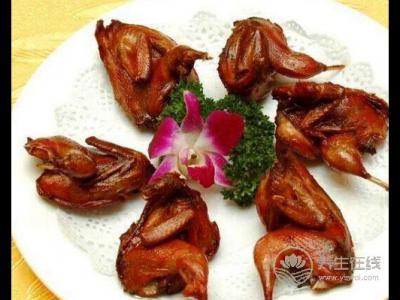 香酥鵪鶉的做法和功效