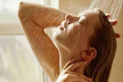 用涼水沖澡對身體好嗎 適合洗冷水澡的人群