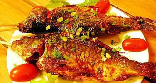 烤箱烤鯽魚的做法烤鯽魚怎么做好吃