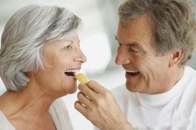 導致老人臉上長肉瘤的原因有哪些