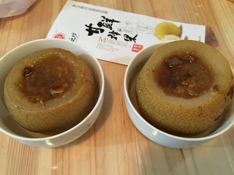 蜂蜜川貝燉雪梨的簡便做法以及功效