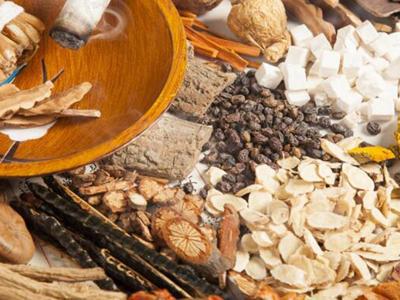 在馬路邊可以經(jīng)常見到的藥材有哪些