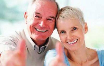 決定一個人是否長壽的因素有哪些-易網健康<a href=http://m.henggaotouzi.com/jkys/ target=_blank class=infotextkey>養生</a>網 決定一個人是否長壽的因素有哪些