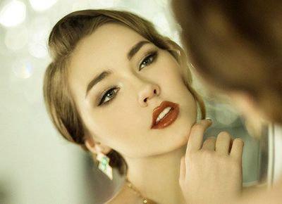 比較常見(jiàn)的可以有效收緊皮膚的方法