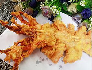 油炸魷魚須的制作方法以及營養價值-易網健康<a href=http://m.henggaotouzi.com/jkys/ target=_blank class=infotextkey>養生</a>網 油炸魷魚須的制作方法以及營養價值