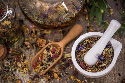 中藥調理身體需要調理多長時間見效-易網健康<a href=http://m.henggaotouzi.com/jkys/ target=_blank class=infotextkey>養生</a>網 中藥調理身體需要調理多長時間見效