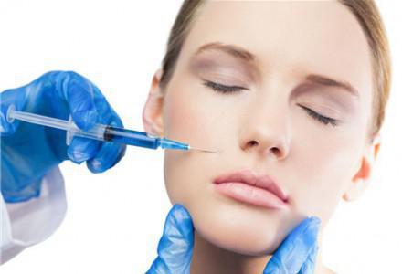 打了瘦臉針之后睡覺姿勢應該怎樣-易網健康<a href=http://m.henggaotouzi.com/jkys/ target=_blank class=infotextkey>養生</a>網 打了瘦臉針之后睡覺姿勢應該怎樣