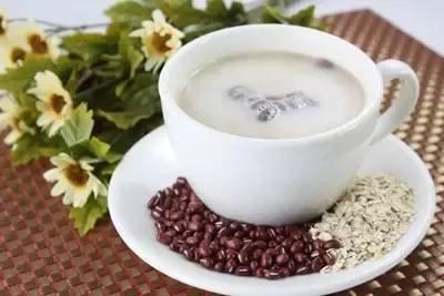 下述八種祛濕排毒的好食物可以讓濕毒遠(yuǎn)離