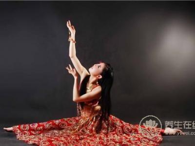 4步驟睡前按摩操 美胸養成法