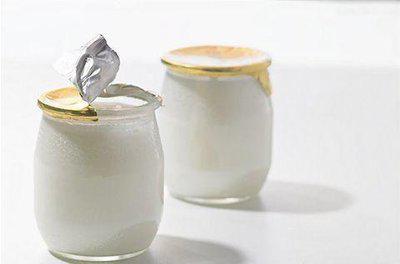 秋冬季節怎樣喝酸奶不容易鬧肚子