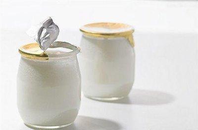 秋冬季節怎樣喝酸奶不容易鬧肚子