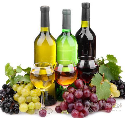 你想在品酒的同時(shí)，讓你肌膚變得更紅潤(rùn)么?