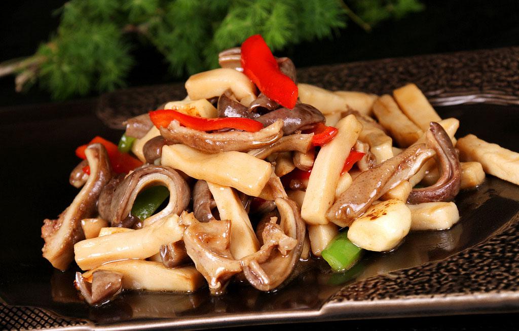 豬肚的營養(yǎng)價值以及吃豬肚可以補什么