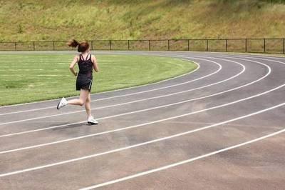 跑完步之后臉紅是什么原因造成的-易網(wǎng)健康<a href=http://m.henggaotouzi.com/jkys/ target=_blank class=infotextkey>養(yǎng)生</a>網(wǎng) 跑完步之后臉紅是什么原因造成的