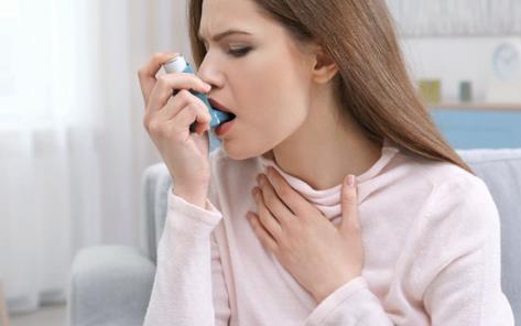 咳嗽是什么問題引起的有哪些癥狀-易網健康<a href=http://m.henggaotouzi.com/jkys/ target=_blank class=infotextkey>養生</a>網 咳嗽是什么問題引起的有哪些癥狀