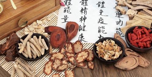 中醫按摩治療偏頭痛的幾種方法-易網健康<a href=http://m.henggaotouzi.com/jkys/ target=_blank class=infotextkey>養生</a>網 中醫按摩治療偏頭痛的幾種方法