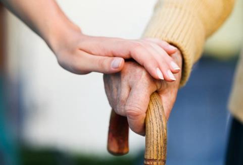 老年人夜尿多身體有什么疾病-易網健康<a href=http://m.henggaotouzi.com/jkys/ target=_blank class=infotextkey>養生</a>網 老年人夜尿多身體有什么疾病