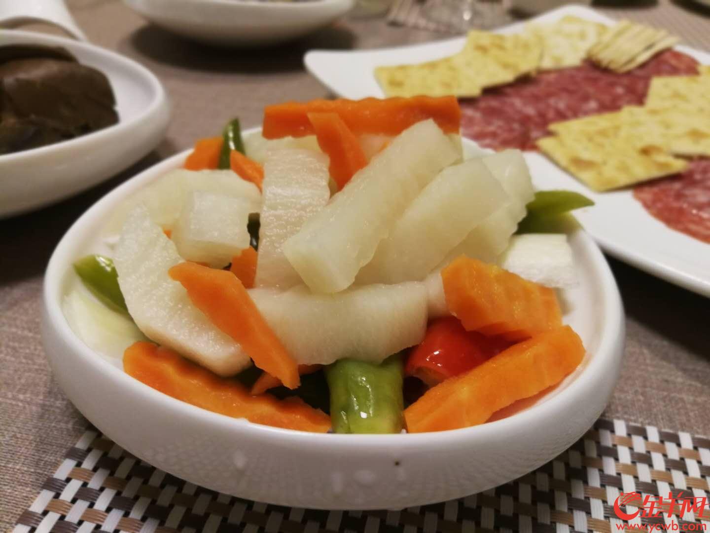 胃不好,疫情期間更要好好吃飯!-易網(wǎng)健康<a href=http://m.henggaotouzi.com/jkys/ target=_blank class=infotextkey>養(yǎng)生</a>網(wǎng) 胃不好,疫情期間更要好好吃飯!