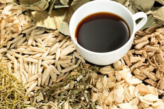 中醫(yī)養(yǎng)生為什么人容易陰盛陽衰氣血不足