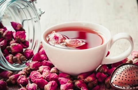 女性如何護(hù)膚才不會出現(xiàn)眼紋-易網(wǎng)健康<a href=http://m.henggaotouzi.com/jkys/ target=_blank class=infotextkey>養(yǎng)生</a>網(wǎng) 女性如何護(hù)膚才不會出現(xiàn)眼紋