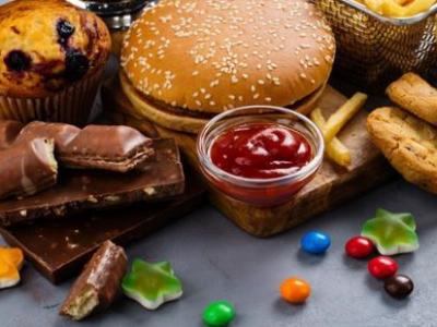 治療過敏性紫癜的飲食調養以哪些為主