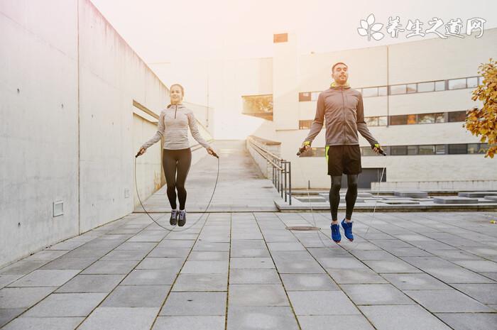 上班族該如何健康地午休-易網(wǎng)<a href=http://m.henggaotouzi.com/ target=_blank class=infotextkey>健康養(yǎng)生</a>網(wǎng) 上班族該如何健康地午休