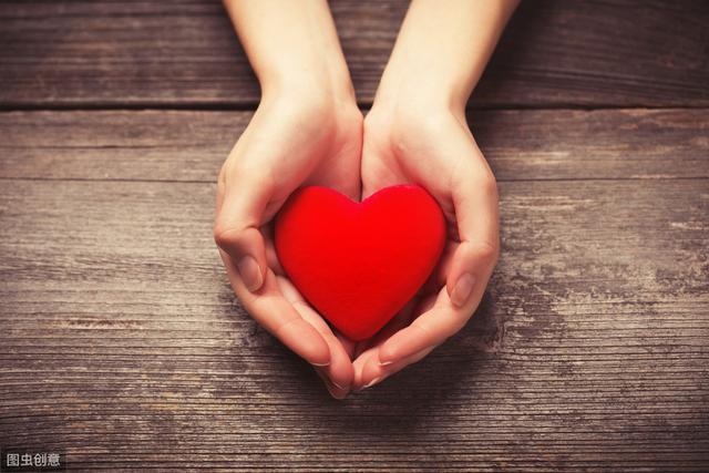 權(quán)威性提示：心血管有4個(gè)隱型克星，也必須繞開(kāi)（含有夏天養(yǎng)神竅門(mén)）