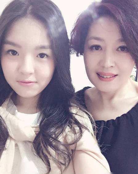 哈文受李詠生病危害，現(xiàn)如今非常重視健康養(yǎng)生，強(qiáng)烈推薦女士多吃它