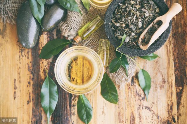 腸胃不好的人！多按這3個穴道加一油！若能堅持不懈1禮拜，會胃越變越好