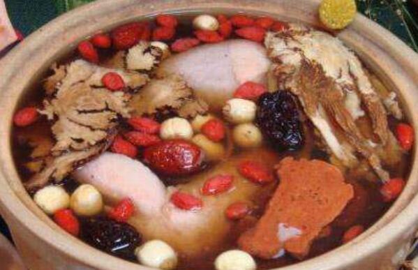 補氣補血的食物有哪些 女人補氣血吃什么食物效果好