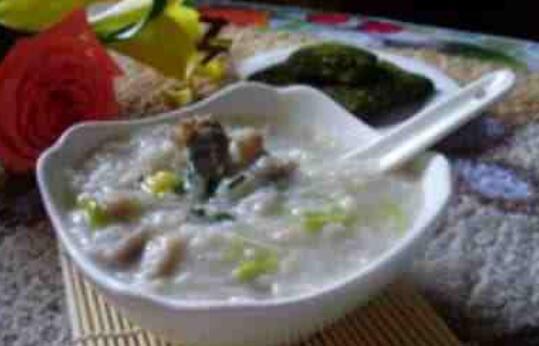 山芋粥怎么煮美味 芋頭粥的簡單做法