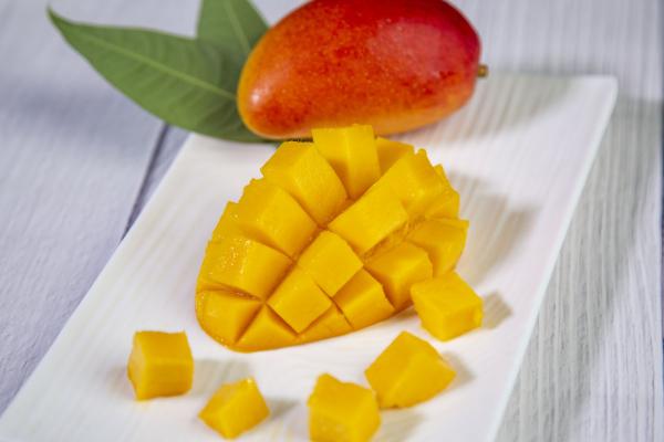 芒果和牛奶可以一起吃嗎 日常芒果甜品食譜