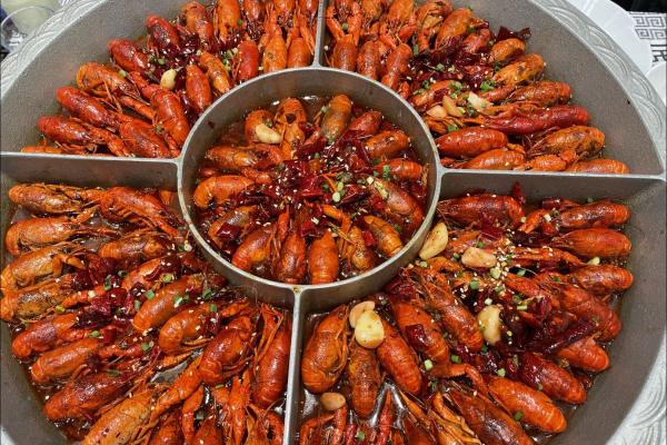 小龍蝦吃多了對身體有什么影響 小龍蝦的日常做法