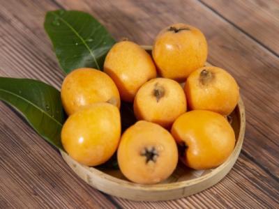 枇杷是涼性的還是熱性的 怎么挑選枇杷