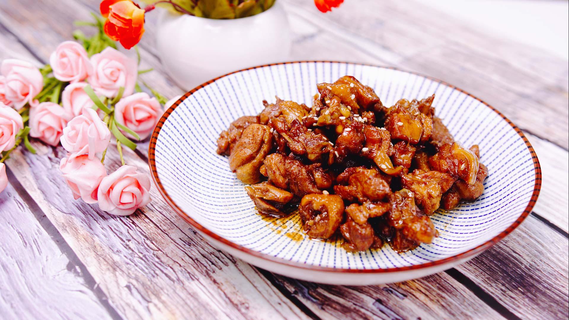 三伏天能吃雞燉三七嗎 三伏天飲食原則-易網(wǎng)健康<a href=http://m.henggaotouzi.com/jkys/ target=_blank class=infotextkey>養(yǎng)生</a>網(wǎng) 三伏天能吃雞燉三七嗎 三伏天飲食原則