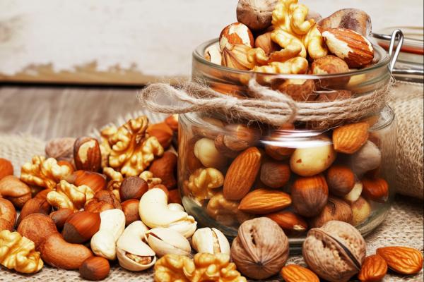 補葉酸的食物有哪些 葉酸的好處和效果-易網<a href=http://m.henggaotouzi.com/ target=_blank class=infotextkey>健康養生</a>網 補葉酸的食物有哪些 葉酸的好處和效果